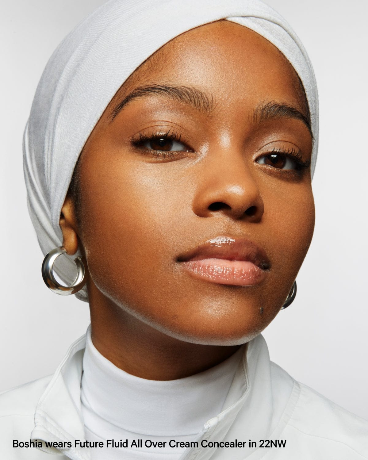 Future Fluid Creamy Hydrating Concealer - Image 175